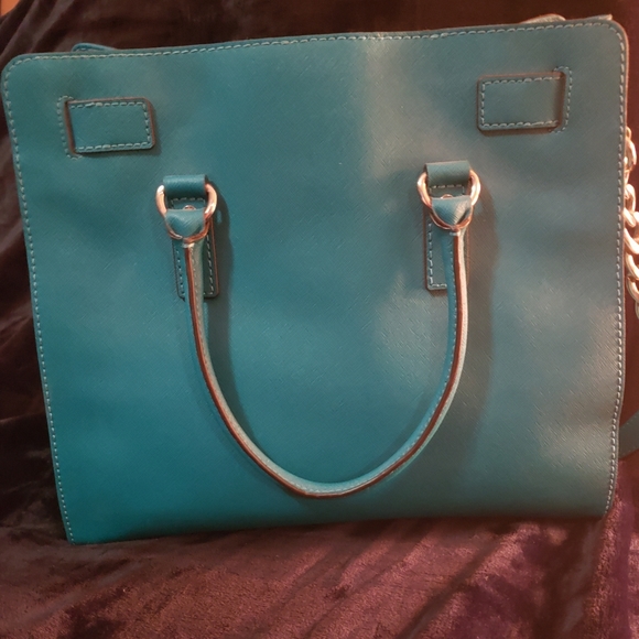 Michael Kors unique beautiful color like new bag. - Picture 6 of 10